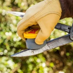 Cheapest ✔️ Smiths Consumer Products Inc Smiths Edge Eater Sharpening Stone ⭐ -Sports Outdoors Sales Shop unnamed file 1040